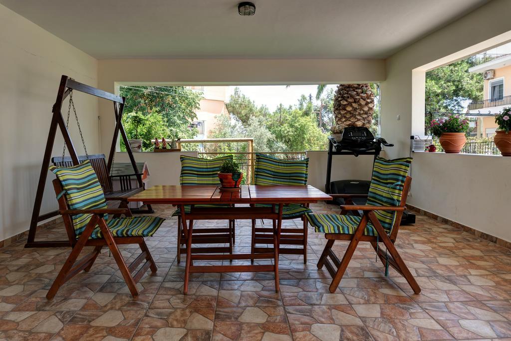 Kouros Studios Kavala Habitación foto